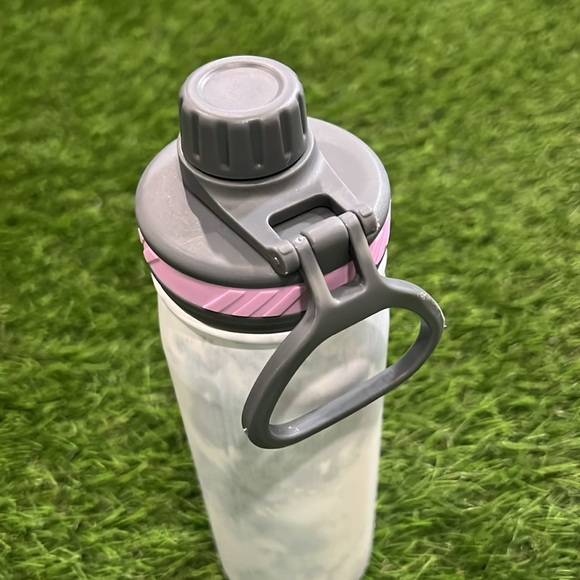 Adidas Water Bottle - Chug - Picture 3 of 9